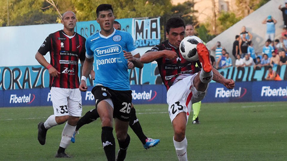 El Vikingo Ribas le dio el empate al Patrón en un partido que comenzó dificil.