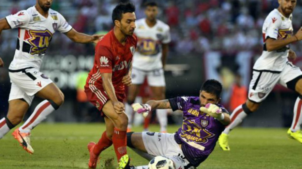 River no aprovechó la ventaja y Chaca sacó un gran punto en Núñez.