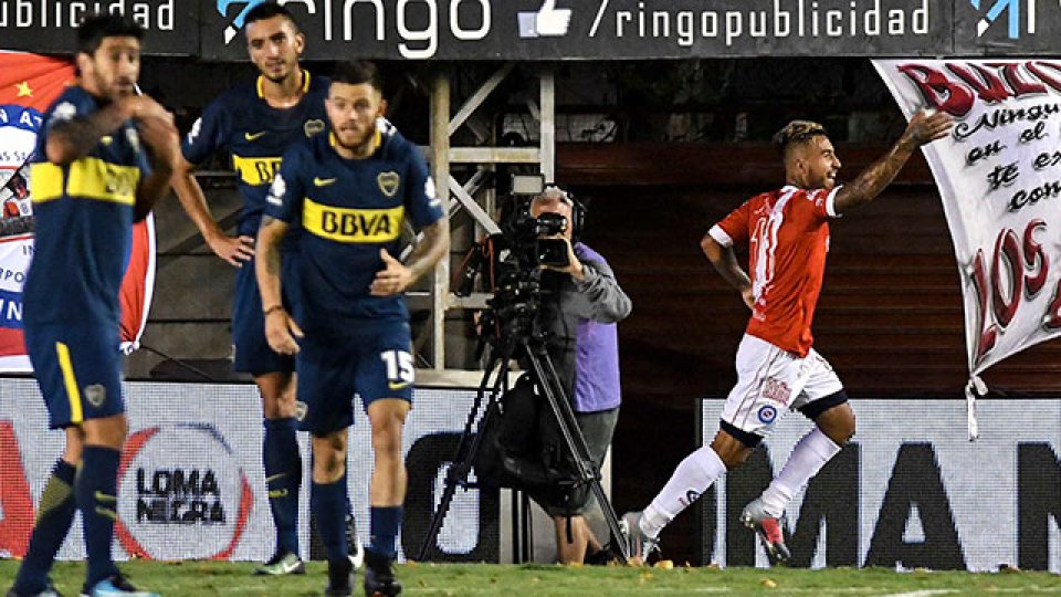 Argentinos le ganó con claridad a Boca y le sacó el invicto.