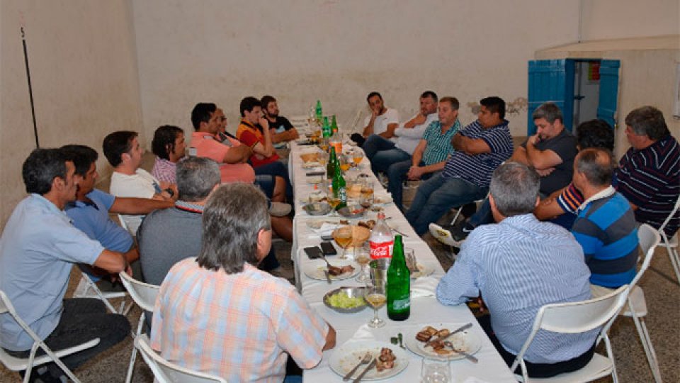 Se forj&oacute; el cambio en la Liga Paranaense de f&uacute;tbol.