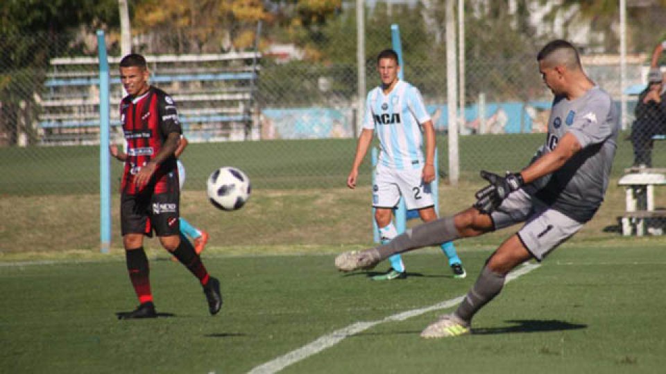 El Patrón no pudo en su visita al predio Tita Mattiussi frente a La Academia.