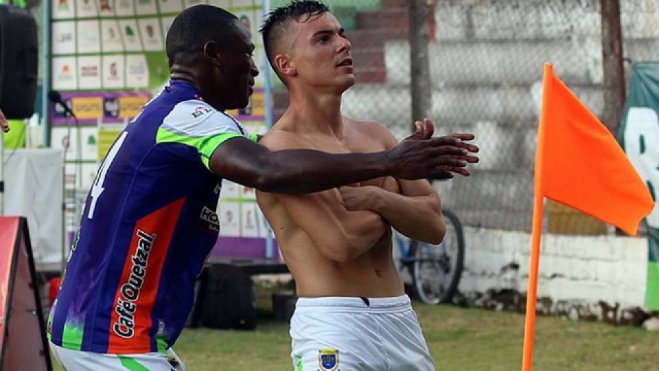 Arsenio Fabián Castillo-Facebook Oficial Antigua GFC.