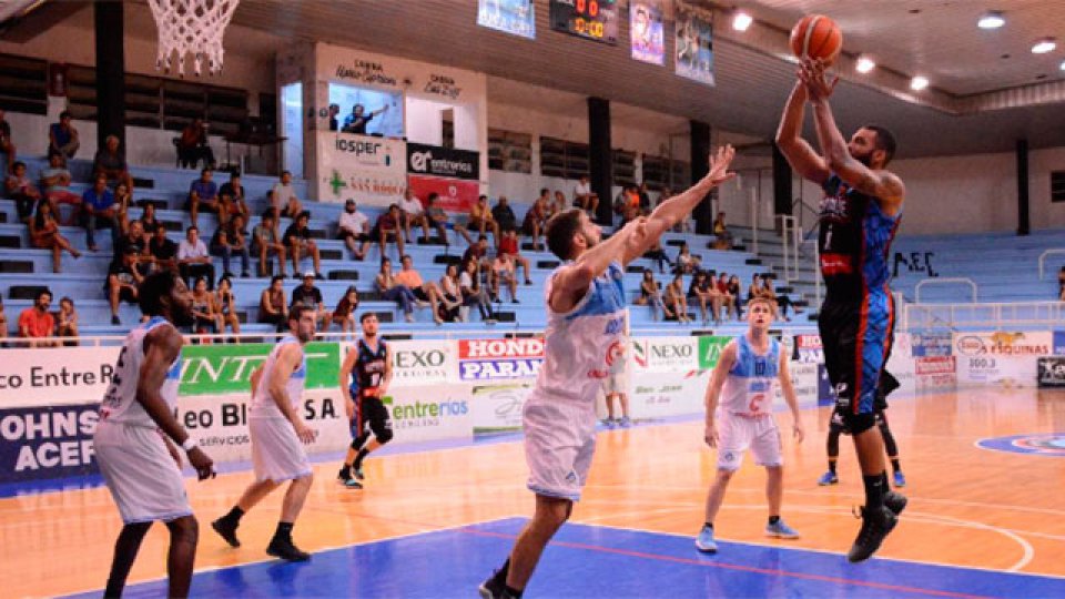 El AEC no podía fallar pero no pudo ante el elenco santafesino en el Luis Butta.