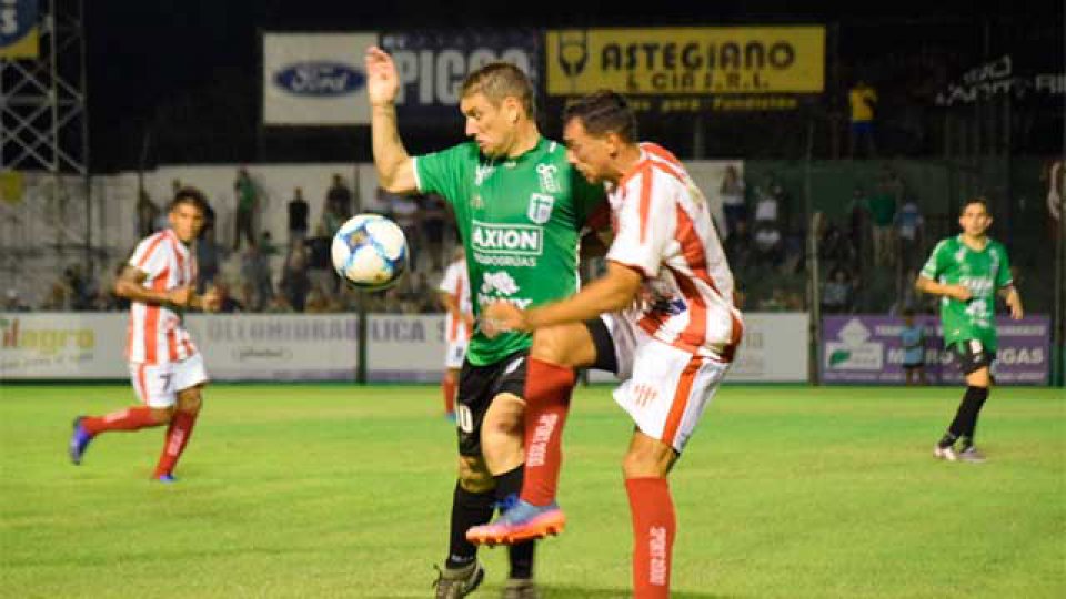 Atlético Paraná cayó en San Francisco. (Crédito foto: Diario Sports)