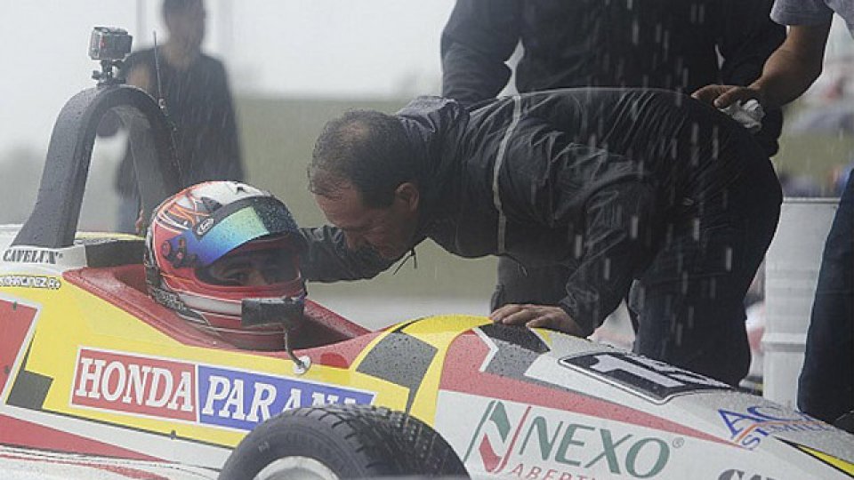 Agustín Martínez marcha segundo en el campeonato. Agustín Martínez marcha segundo en el campeonato.