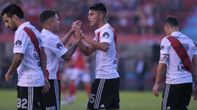 River goleó a Arsenal y sumó puntos claves para las copas