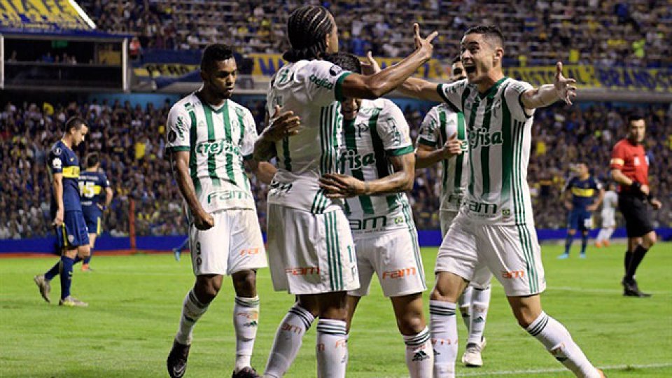 Boca cayó con Palmeiras y complicó su clasificación en la Copa Libertadores.