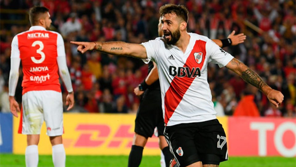 La Banda logró un triunfo que lo clasificó a Octavos del certamen continental.