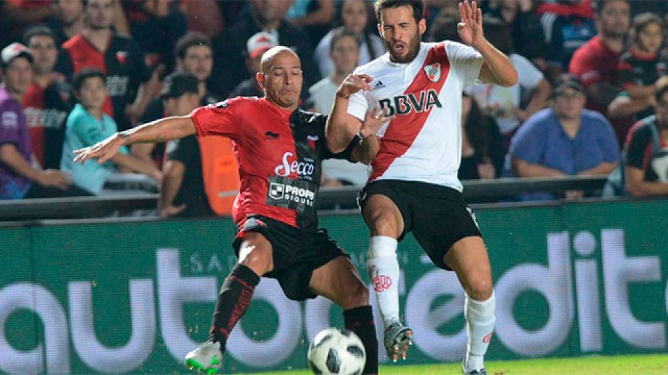 River igualó con Colón en Santa Fe y dejó pasar la chance copera.