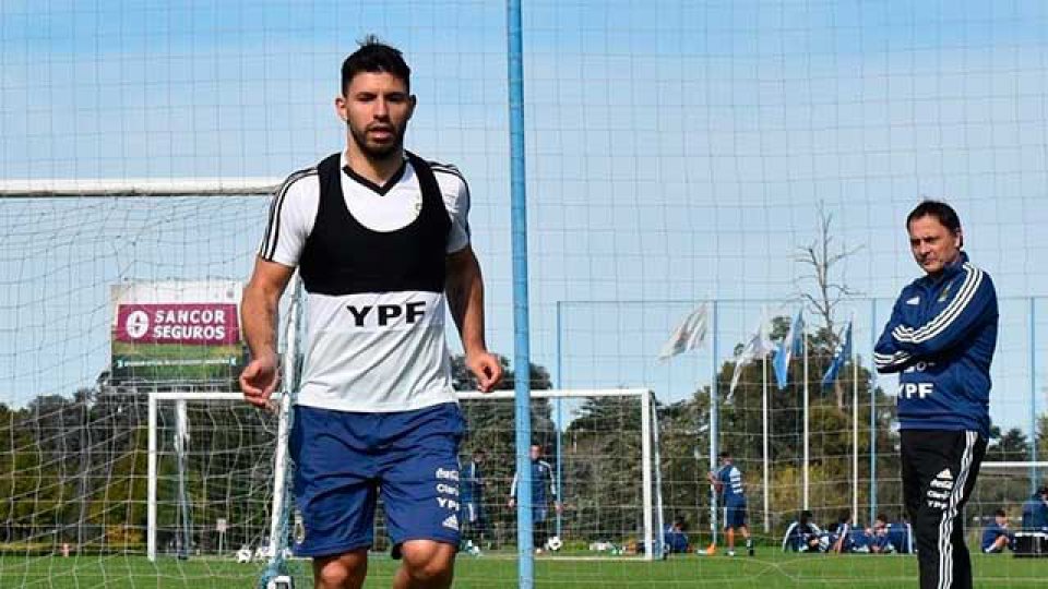 Agüero, unos de los 23 que confirmará Sampaoli. Agüero, unos de los 23 que confirmará Sampaoli.