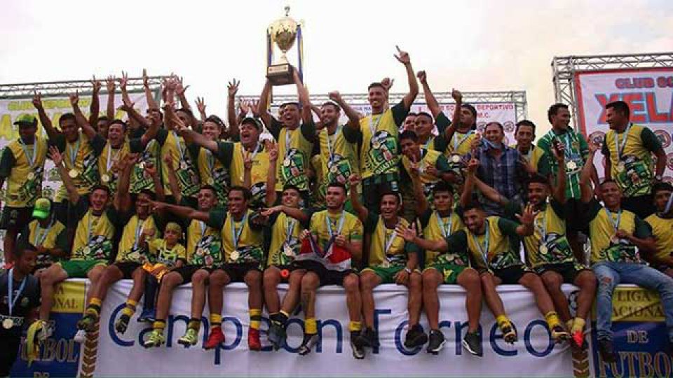 El paranaense Juan Lazaneo se consagró campeón en Guatemala.