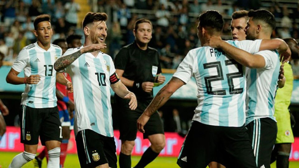 Argentina goleó a Haití en La Bombonera en la despedida ante su público. (Olé)