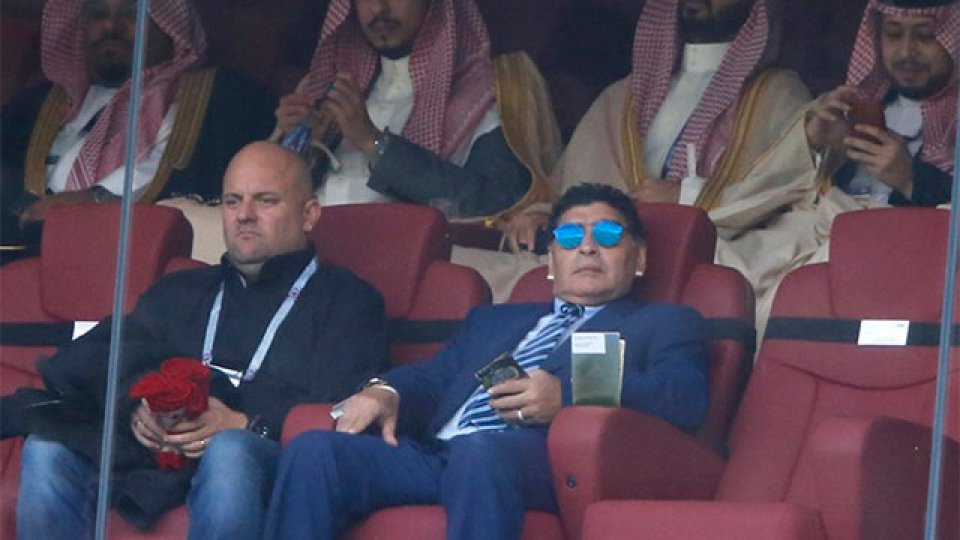 Maradona, presente en la ceremonia de apertura.