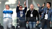 Video: Maradona se llevó la ovación en el partido de Argentina ante Islandia