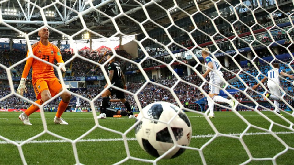 &quot;Sabíamos que Islandia jugaba replegado y se vio&quot;, analizó el santaelenense.