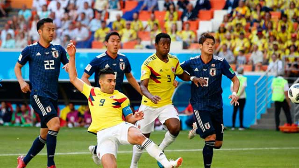 Colombia no pudo con Japón y se complica en su grupo.