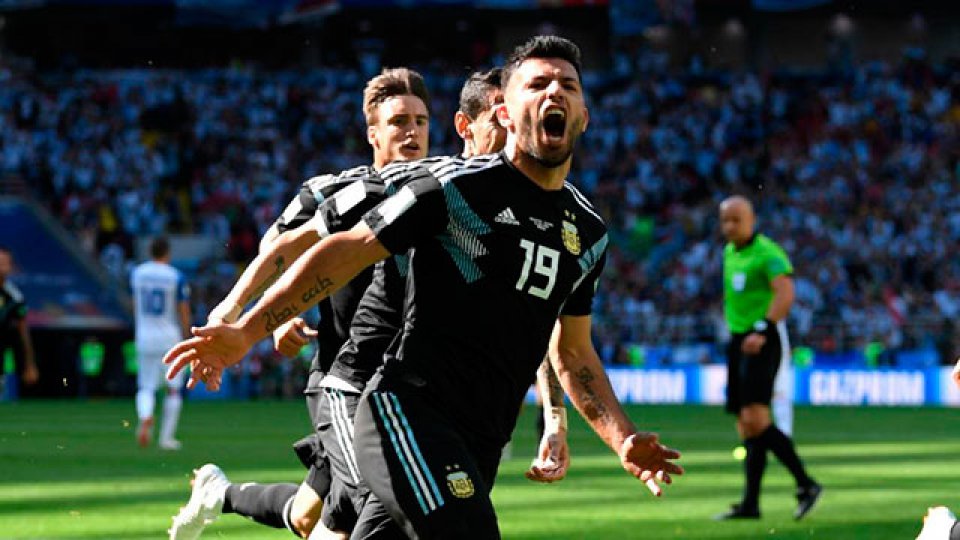 Argentina juega un partido trascendental ante Croacia.