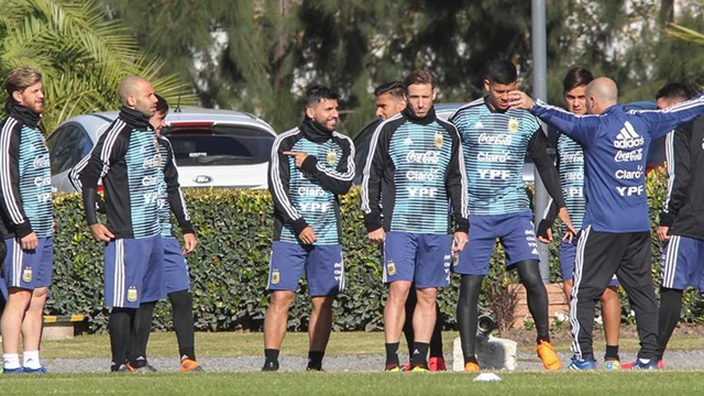 Reunión clave de la delegación completa de Argentina en Rusia