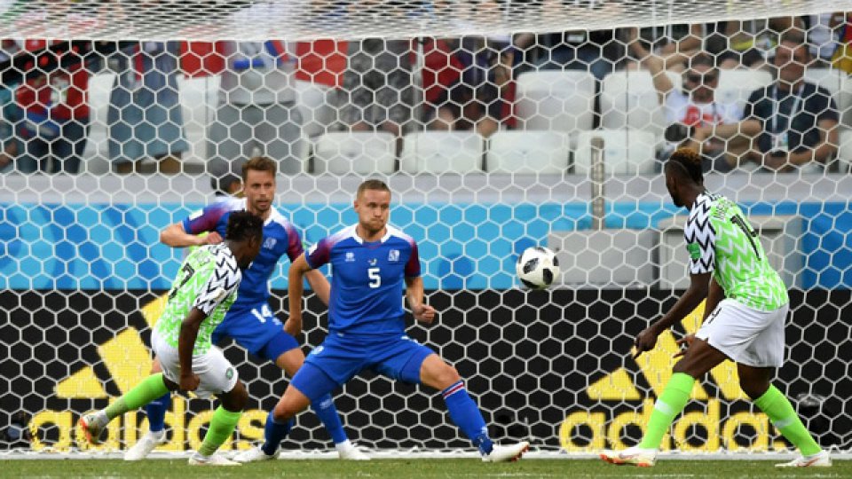 Nigeria derrotó a Islandia con goles de Musa.