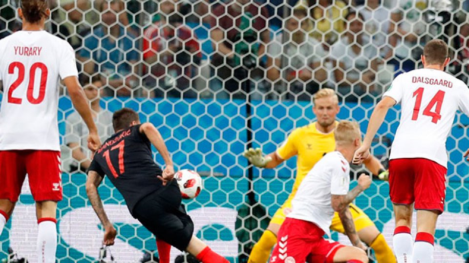Croacia dejó en el camino a los Daneses y jugará en Cuartos con Rusia.