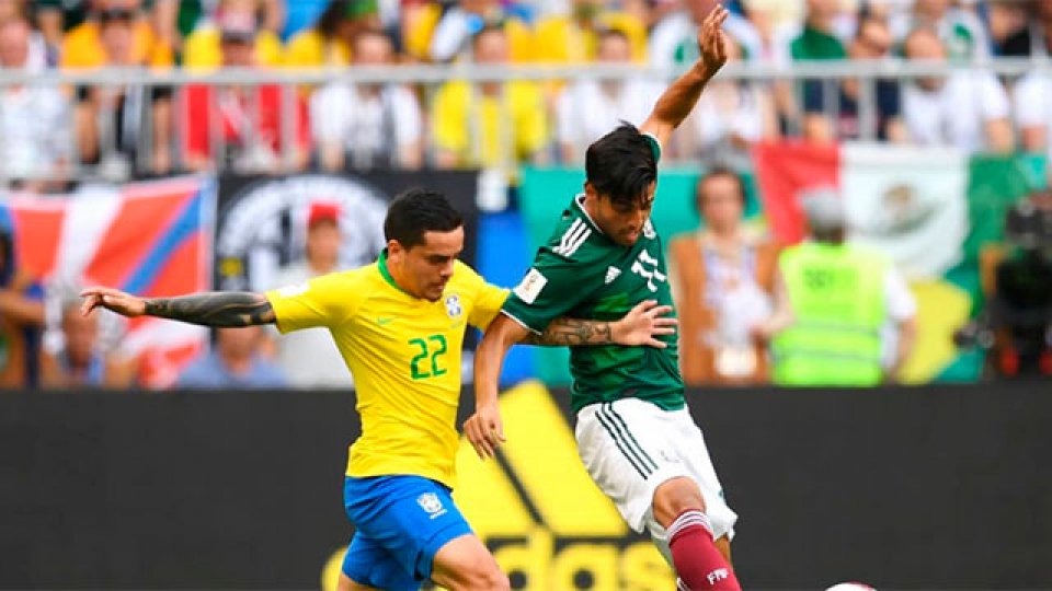 Brasil venció a México y ya está en cuartos de final.