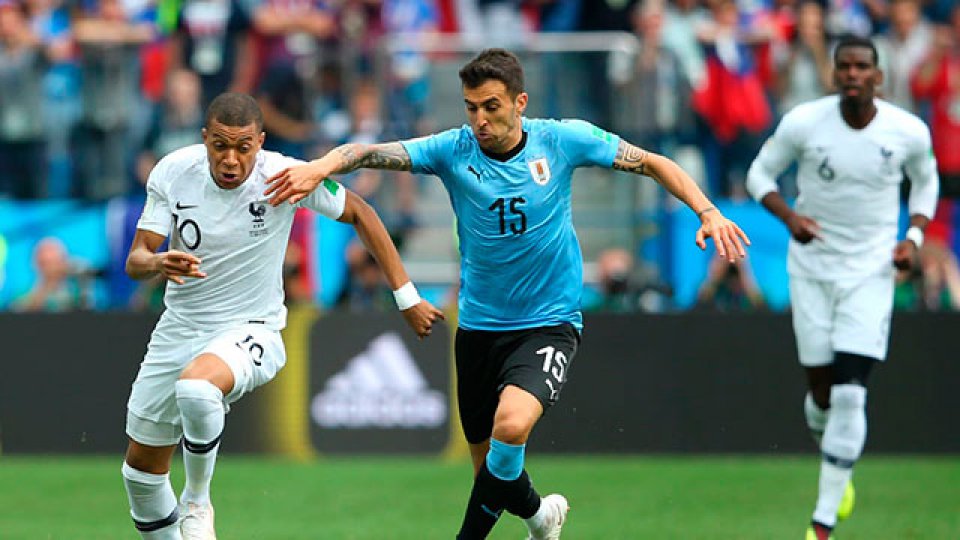 Francia le ganó a Uruguay y se metió en las semifinales del Mundial.