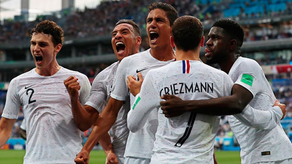 Francia le ganó a Uruguay y se metió en las semifinales del Mundial.
