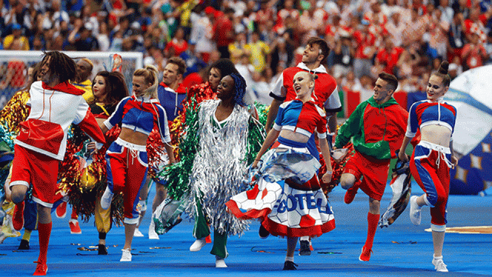 Las mejores imágenes de ceremonia clausura del Mundial de Rusia 2018.