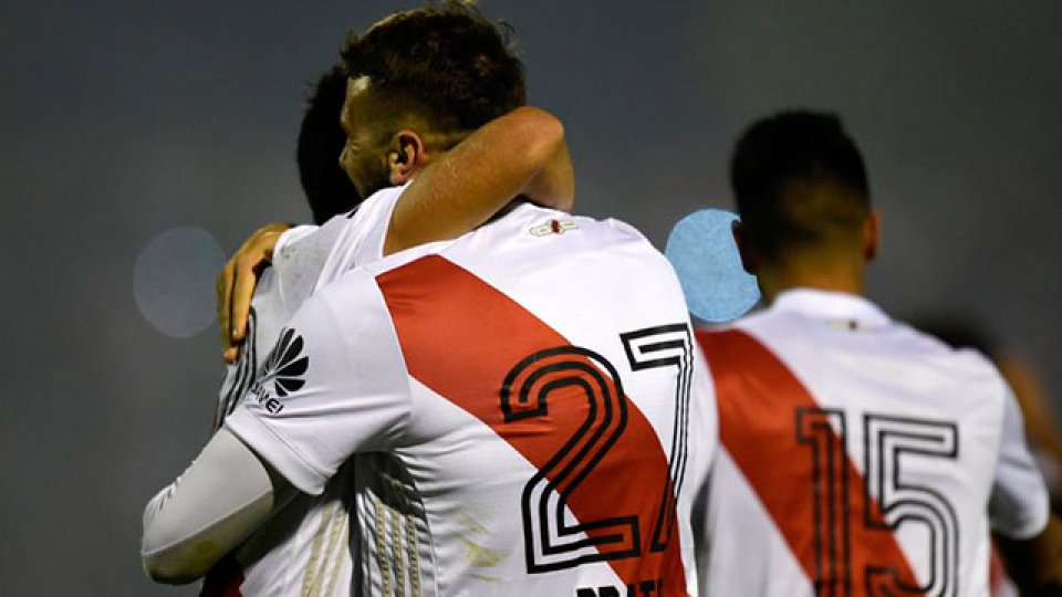 River recibe a Belgrano y va por su primera victoria en la Superliga.