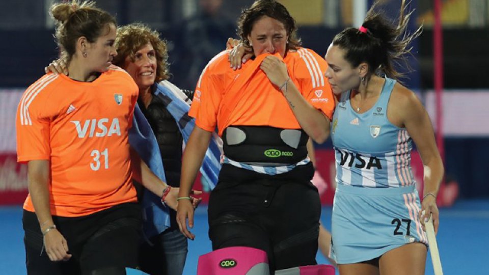 Las Leonas cayeron ante las Hockeyroos y no pudieron meterse en la Semi.