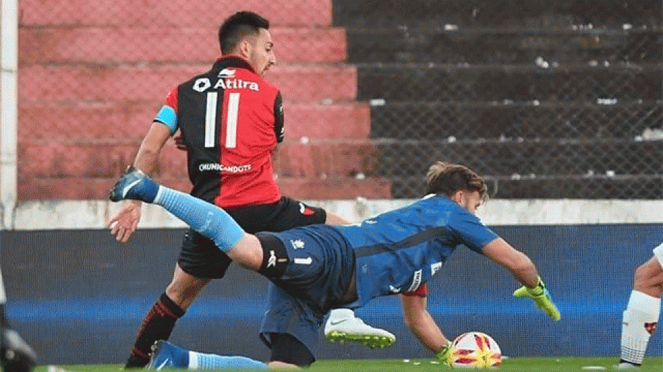 Patronato igualó sin goles ante Colón en el Grella. (Foto: Olé)