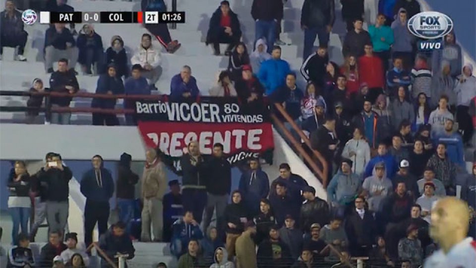 Los hinchas de Colón en el Grella.