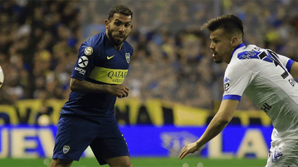 Pie de foto:   Boca le ganó a Vélez en la Bombonera y recupera terreno en la Sup