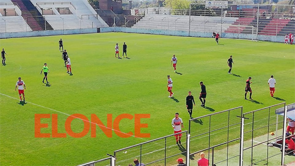 Patronato y Atl&eacute;tico Paran&aacute; igualaron en el Grella.