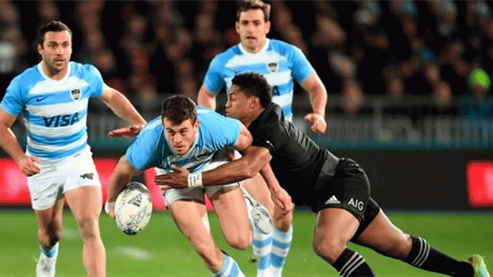 Los Pumas mostraron una buena imagen pero cayeron ante los All Blacks.