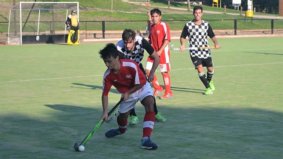 El Albinegro no pudo con Provin, que se ubicó en lo más alto de la tabla.