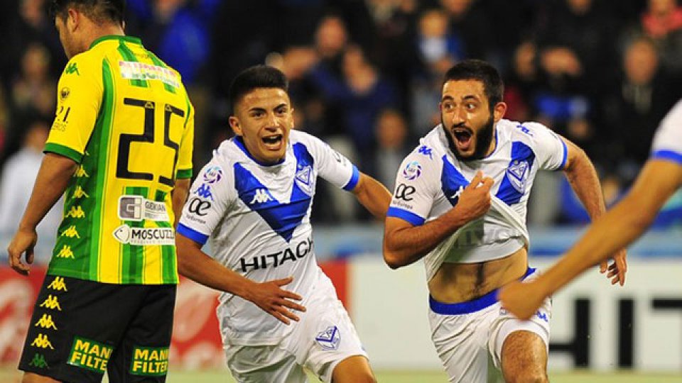Vélez frenó el buen andar de Aldosivi. Vélez frenó el buen andar de Aldosivi.