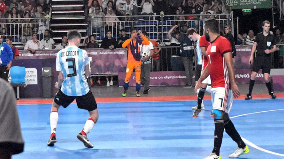 A 2 minutos y 20 segundos del cierre, Argentina consiguió el empate definitivo.