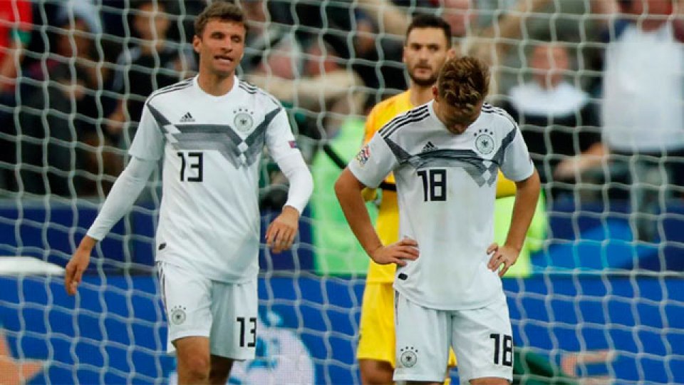 Kimmich y Muller no disimulan el al momento de Alemania.