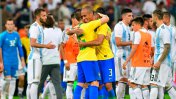 Argentina cayó en el último minuto frente a Brasil