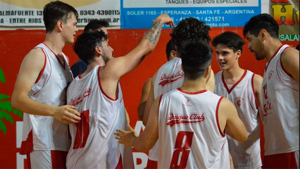 Quique logró el ascenso al superar a Recreativo. (Foto: Prensa APB) Quique logró el ascenso al superar a Recreativo. (Foto: Prensa APB)
