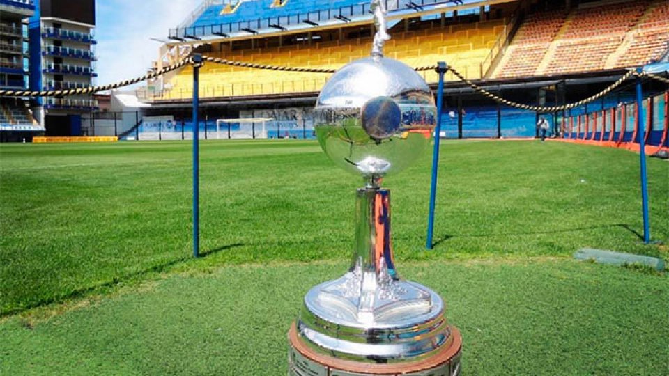 La Copa Libertadores llegó a la Bombonera. La Copa Libertadores llegó a la Bombonera.