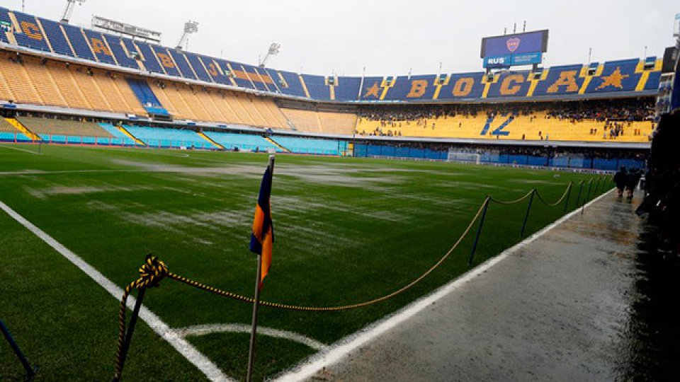 La Conmebol suspendió la Superfinal entre Boca y River.
