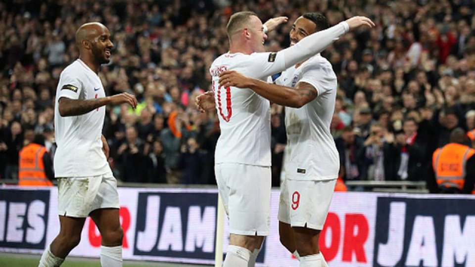 El Jabalí Rooney cumplió con 120 presentaciones con la Selección Inglesa.
