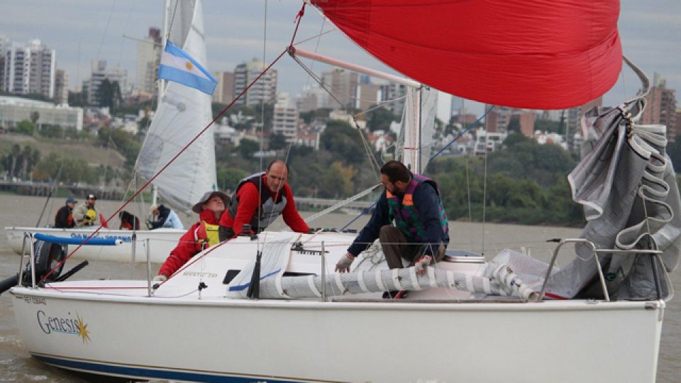 Los veleros cabinados despidieron el año con la quinta regata del Zonal de Vela.