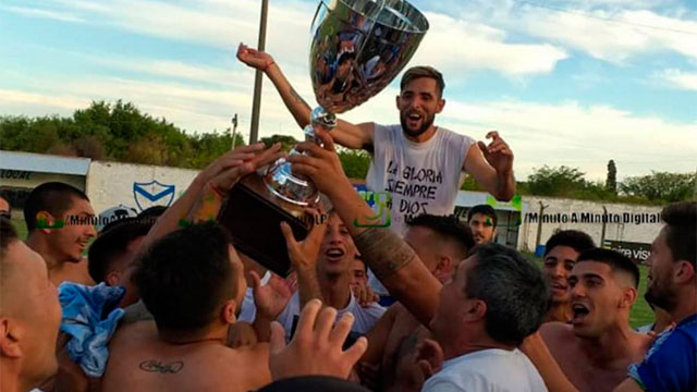 Sportivo Urquiza se coronó campeón. (Foto: Gentileza Minuto a Minuto)