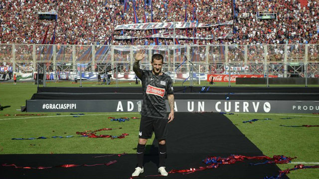 Leandro Romagnoli tuvo su despedida del fútbol profesional