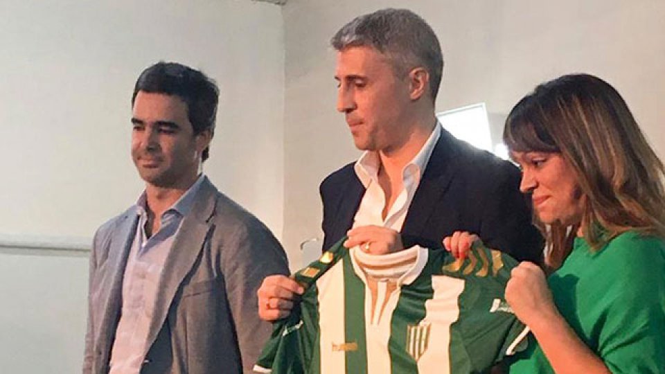 Hernán Crespo firmó con Banfield.