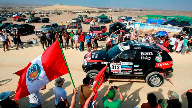 Inicia el Rally Dakar en Lima.