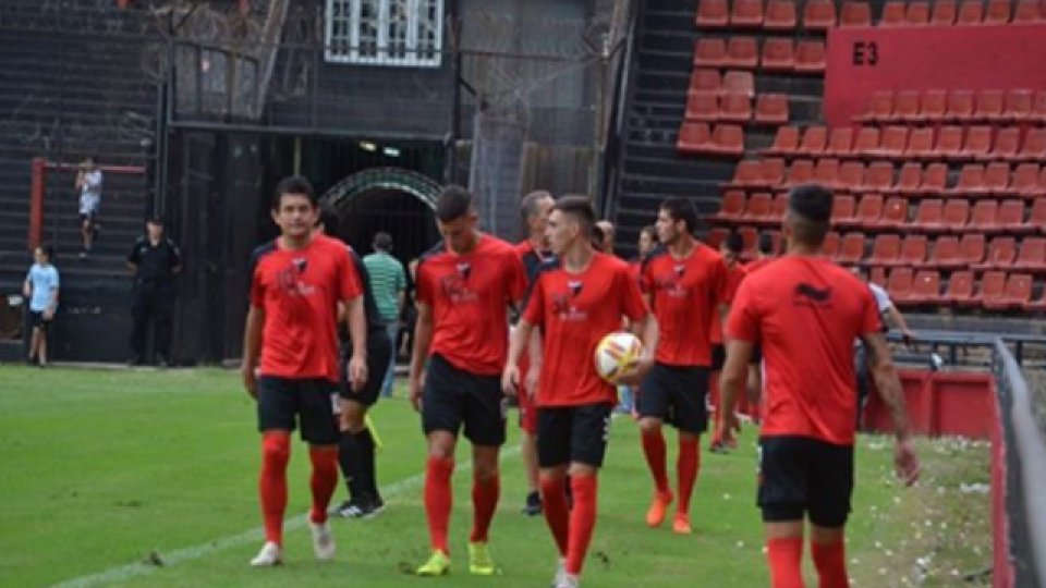 El elenco santafesino vuelve a jugar por la Superliga.